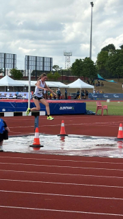 Amy Thomson delivers a strong performance at the Oceania Athletic championships